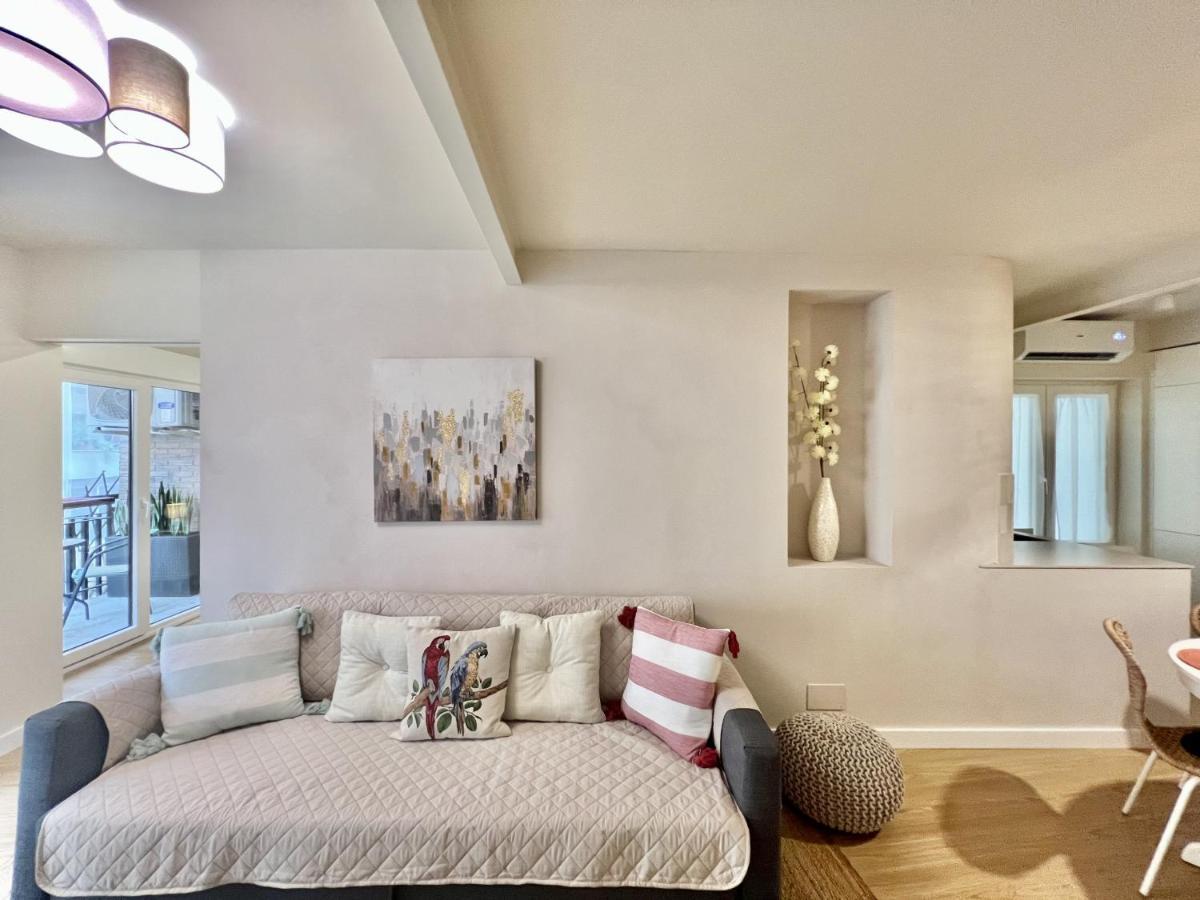 Cozy San Cristobal Apartment In Heart Of Alicante Exteriér fotografie